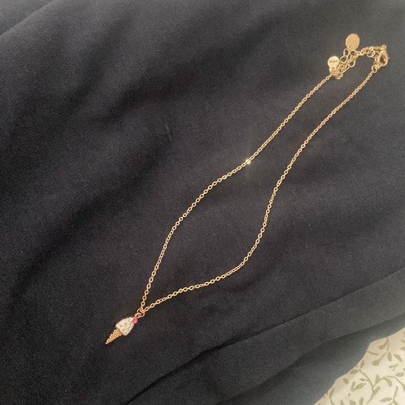 Girl’s Claire’s Gold Icecream Necklace - Picture 3 of 3